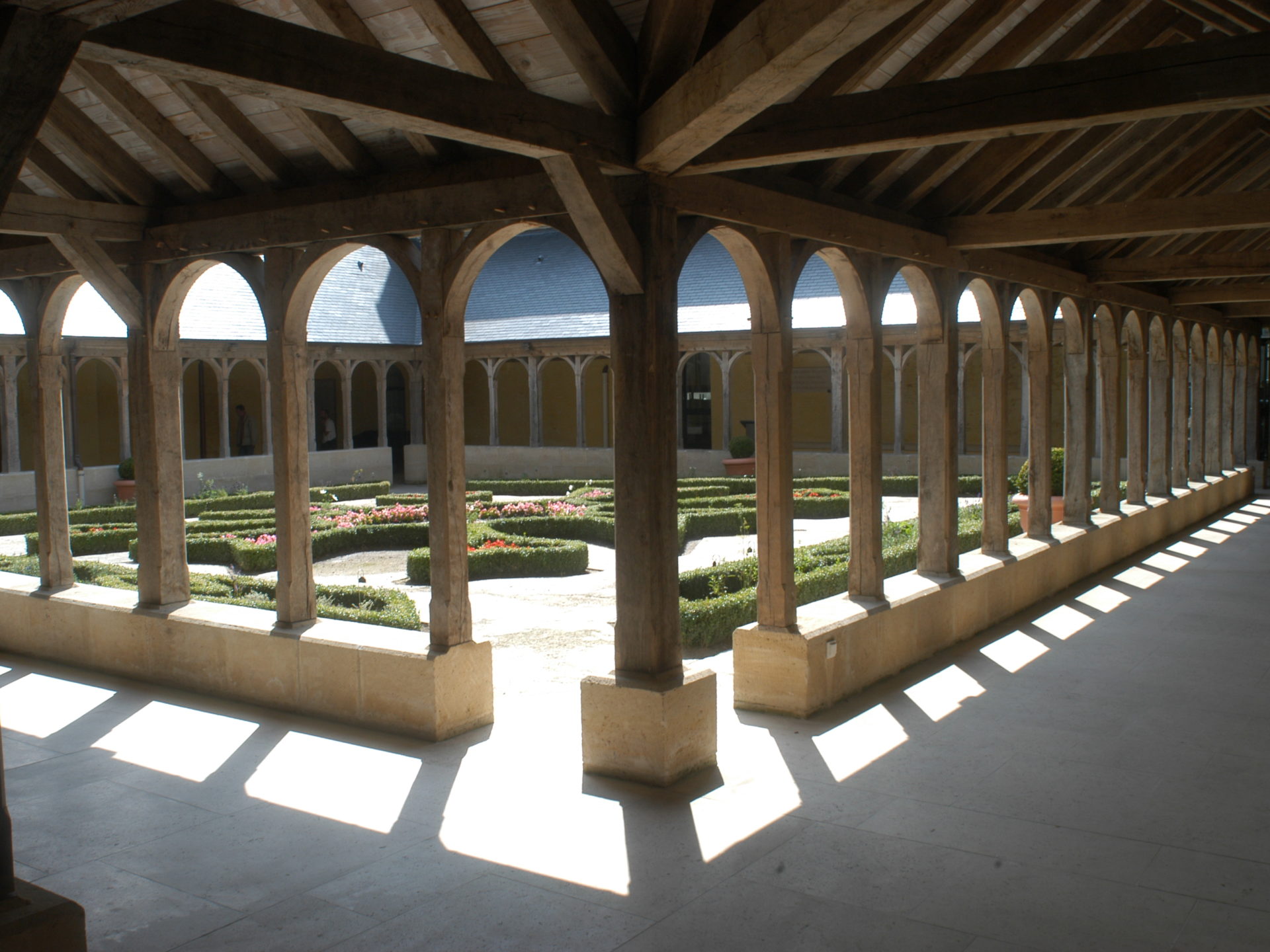 Abbaye Montivilliers Cloître©VDM